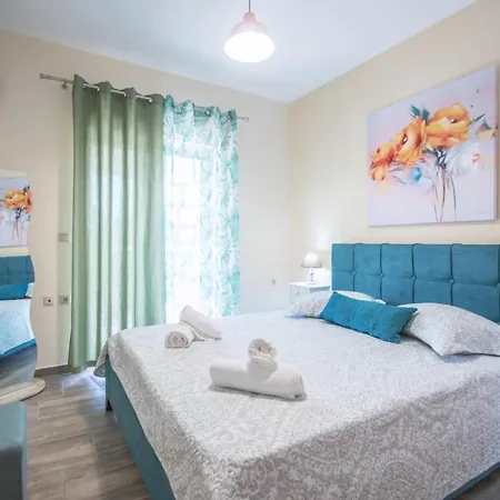 Apartment Tina's By 