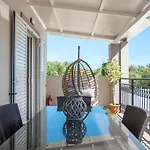 Apartamento Tina's By 